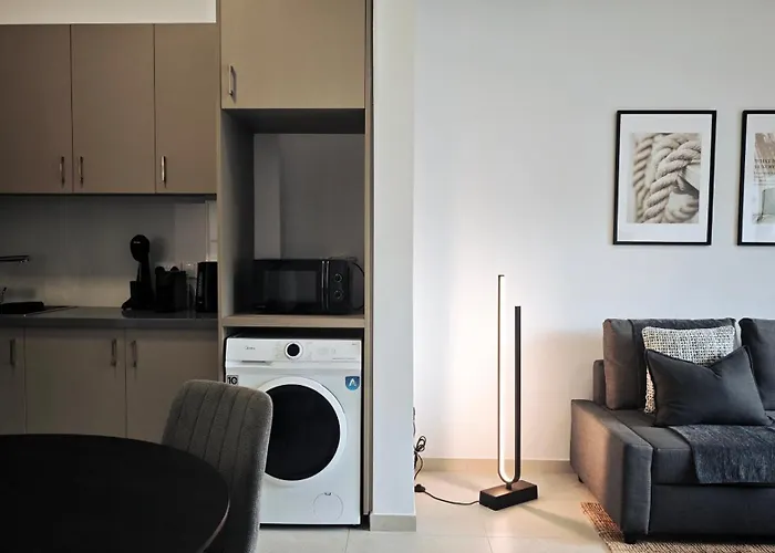 Apartamento And Sea 12 Lárnaca